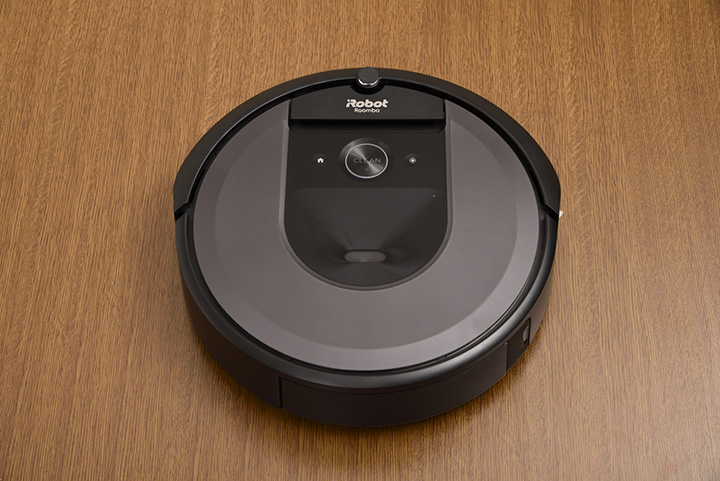 【ルンバi7+レビュー】アイロボット 性能・機能に妥協なし!お掃除はコレにおまかせ