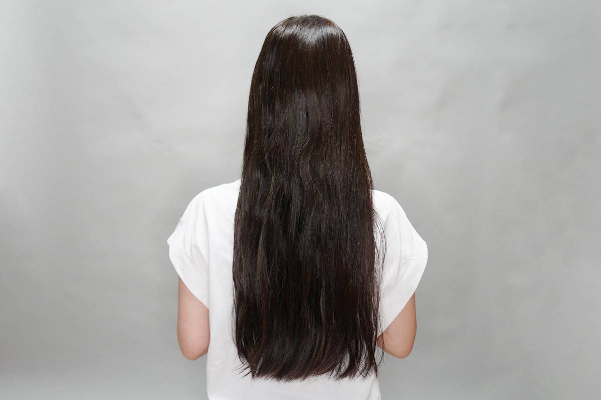 「Dyson Supersonic Nural Shine」で乾かした後の髪の毛の状態を見せた画像