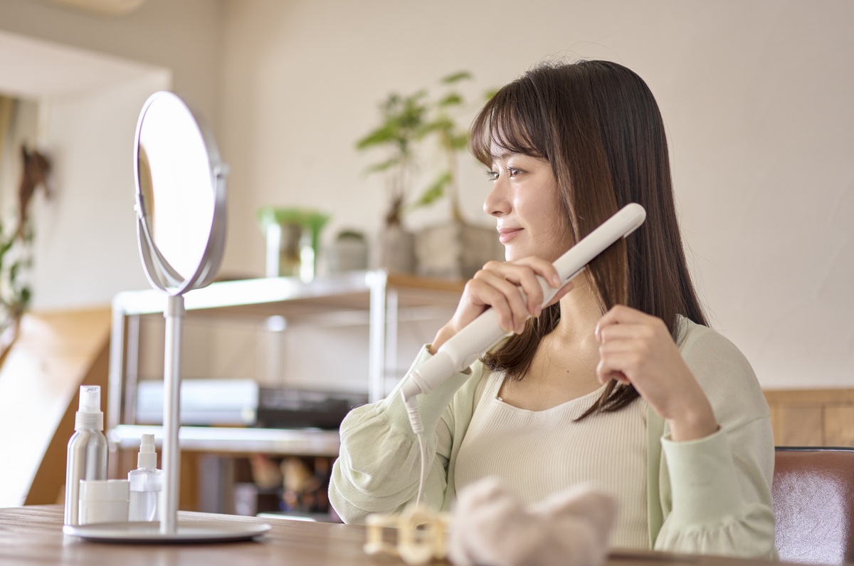 使えば使うほど髪がキレイになるヘアアイロンって？髪質改善が期待