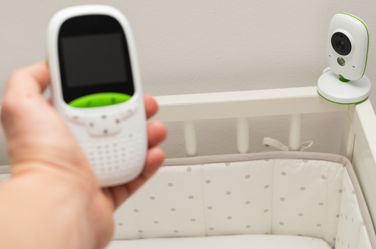 ベビーモニターの動作を確認している画像